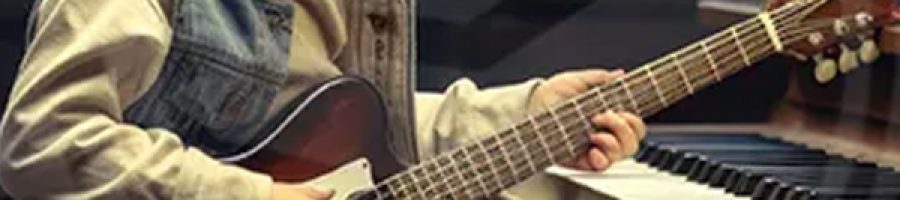 مثلاً تصویری از نواختن ساز یا ذهن فعال